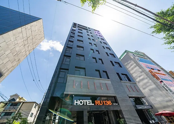 Hotel Ru136
