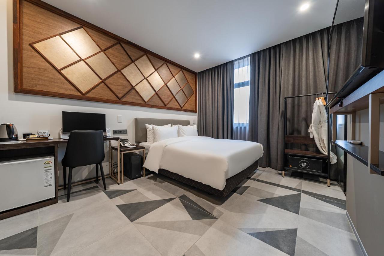 Hotel Ru136